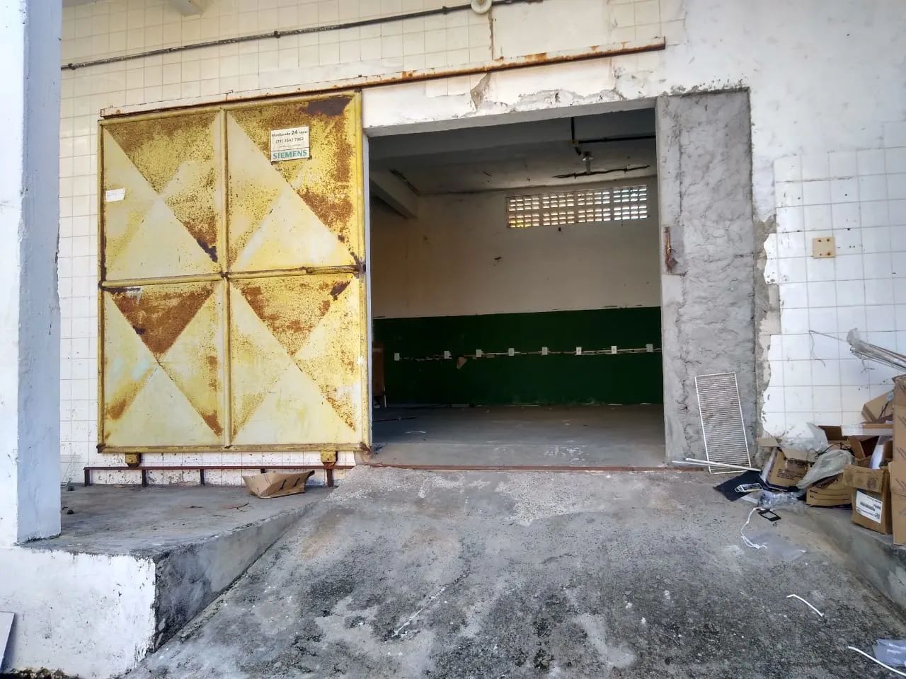 Vendo excelente galpão  OPORTUNIDADE  - Foto 3