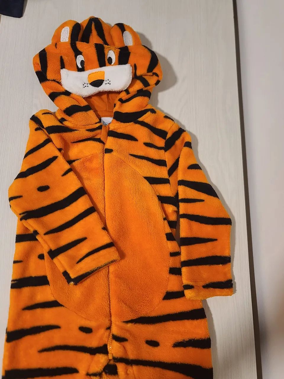 Macacão peludinho tigrinho bebê Tip Top
