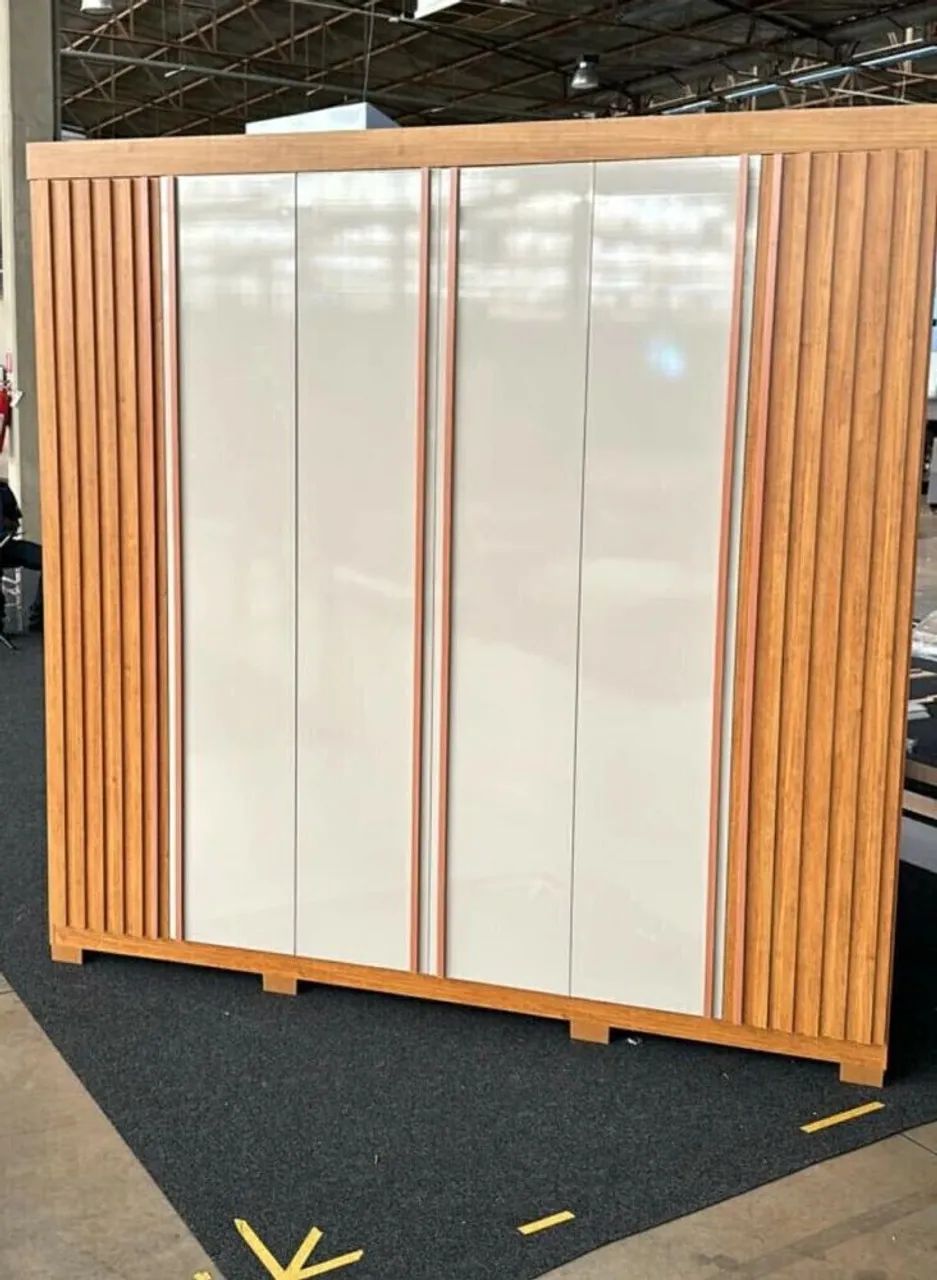 GUARDA ROUPA CASAL 6 PORTAS