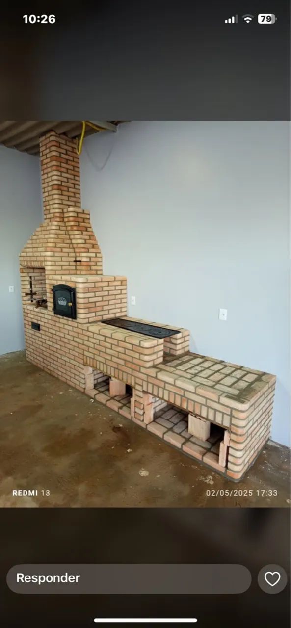 Churrasqueira e forno de tijolo sob medida