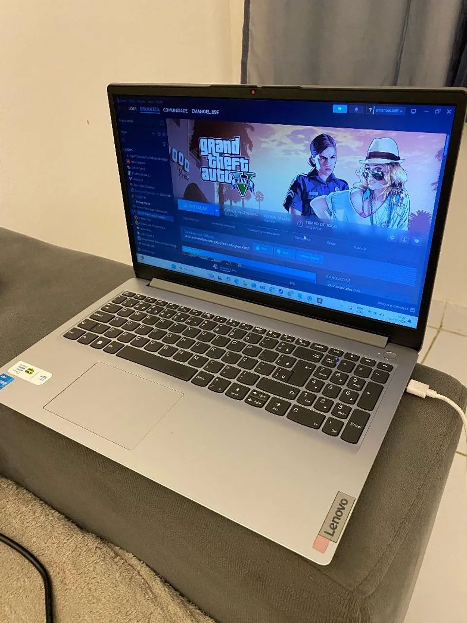 Notebook Lenovo Gamer pra vender logo