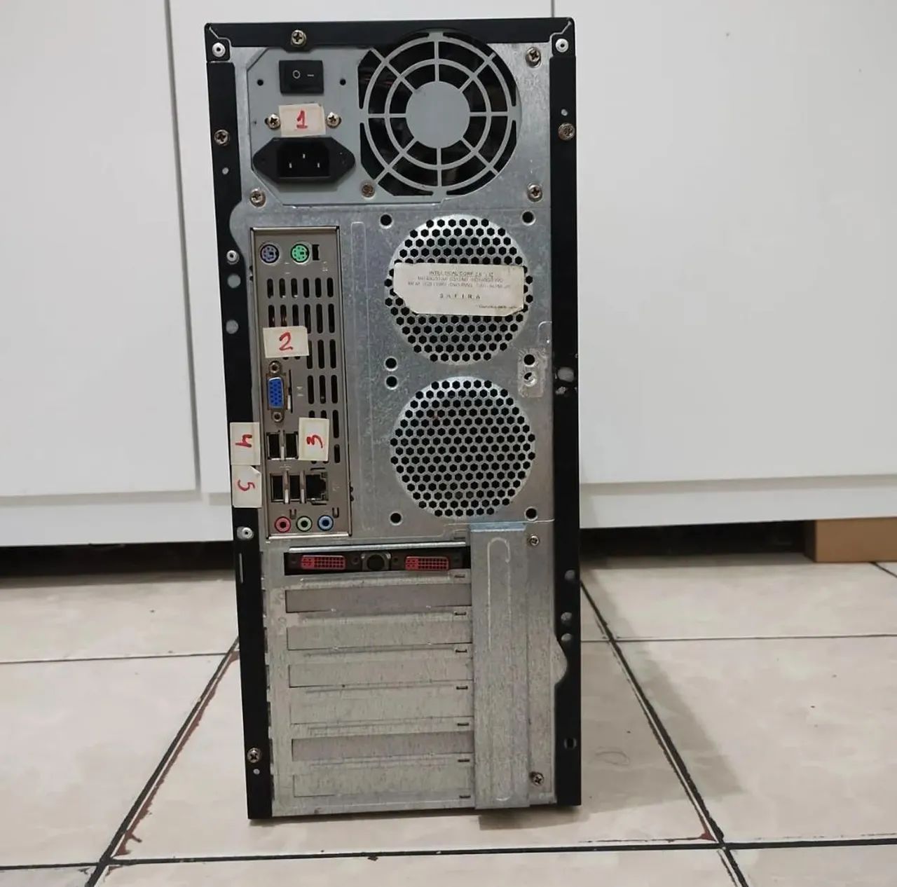 PC  Intel Celeron G31D-M7 - Foto 3