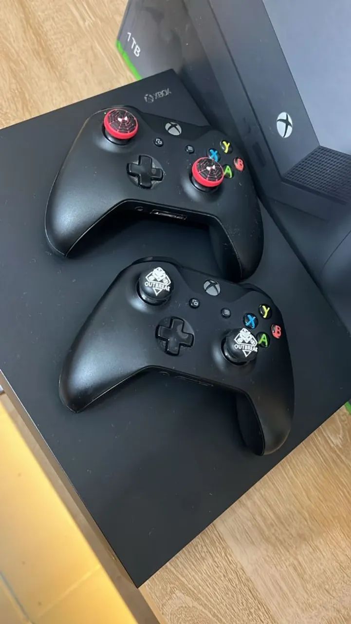 Xbox one X 1TB - Foto 2
