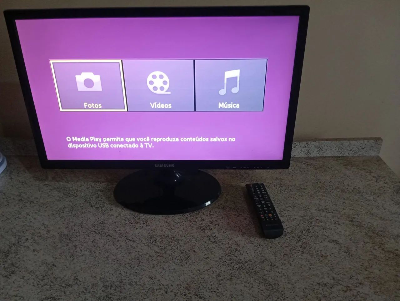 Televisão Samsung 32 polegadas não é smart TV - Foto 4