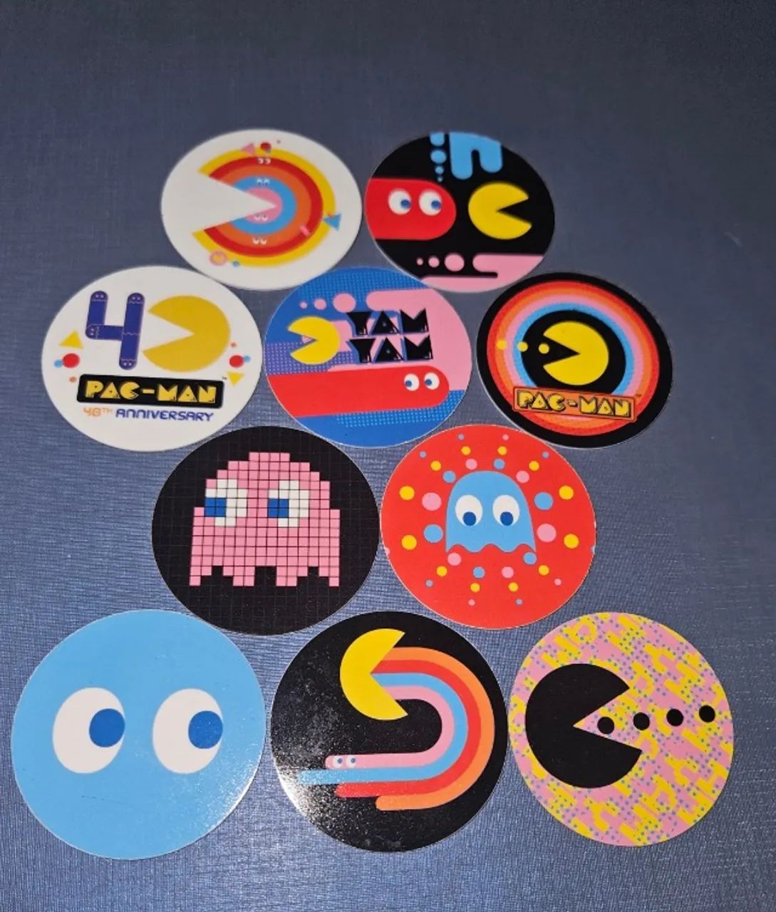 10 unid - Tazo 40 aniversário Pac-Man Elma Chips - Hobbies e