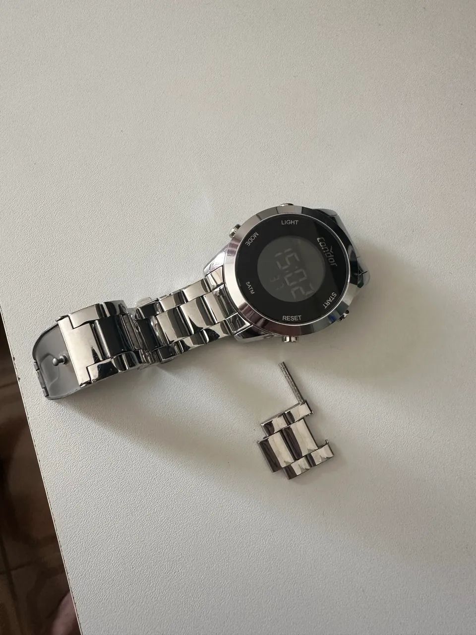 Relógio Digital Condor - Estiloso, Praticamente Novo! - Foto 2
