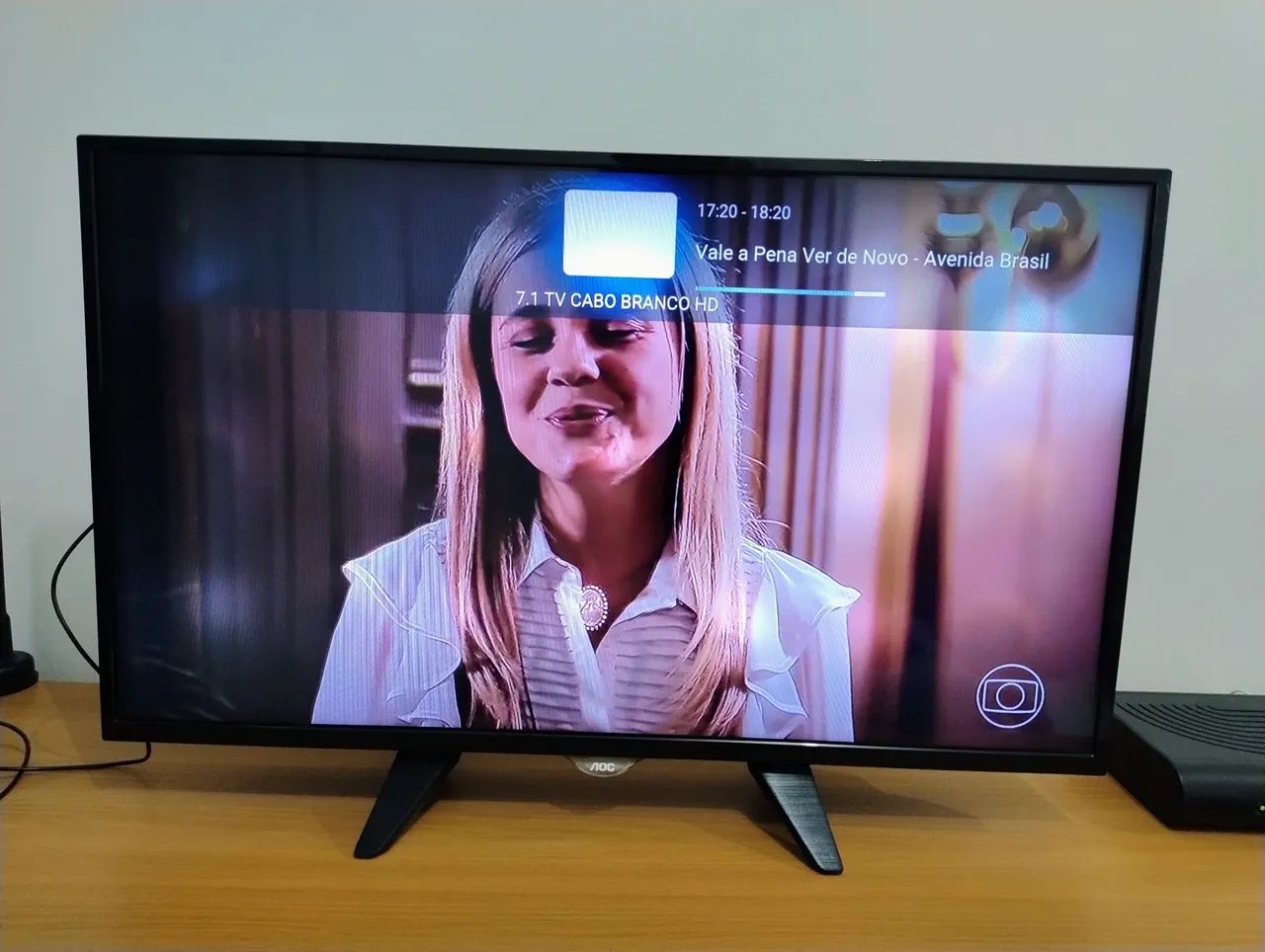 Smartv AOC 32 polegadas - Foto 4