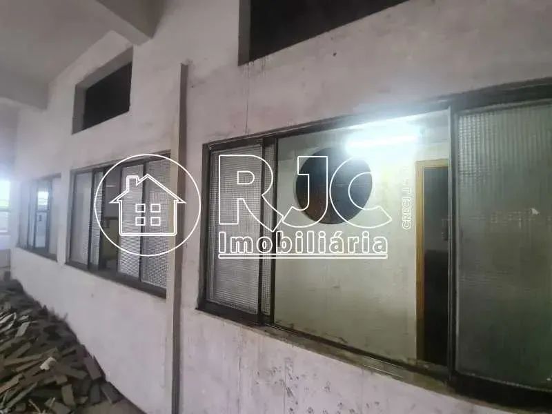 Imóvel para venda possui 701 metros quadrados com 3 quartos em Vila Isabel - Rio de Janeir - Foto 10