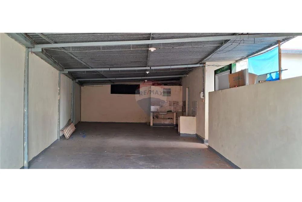 Aluga Casa com 2 quartos, 2 banheiros - Foto 2