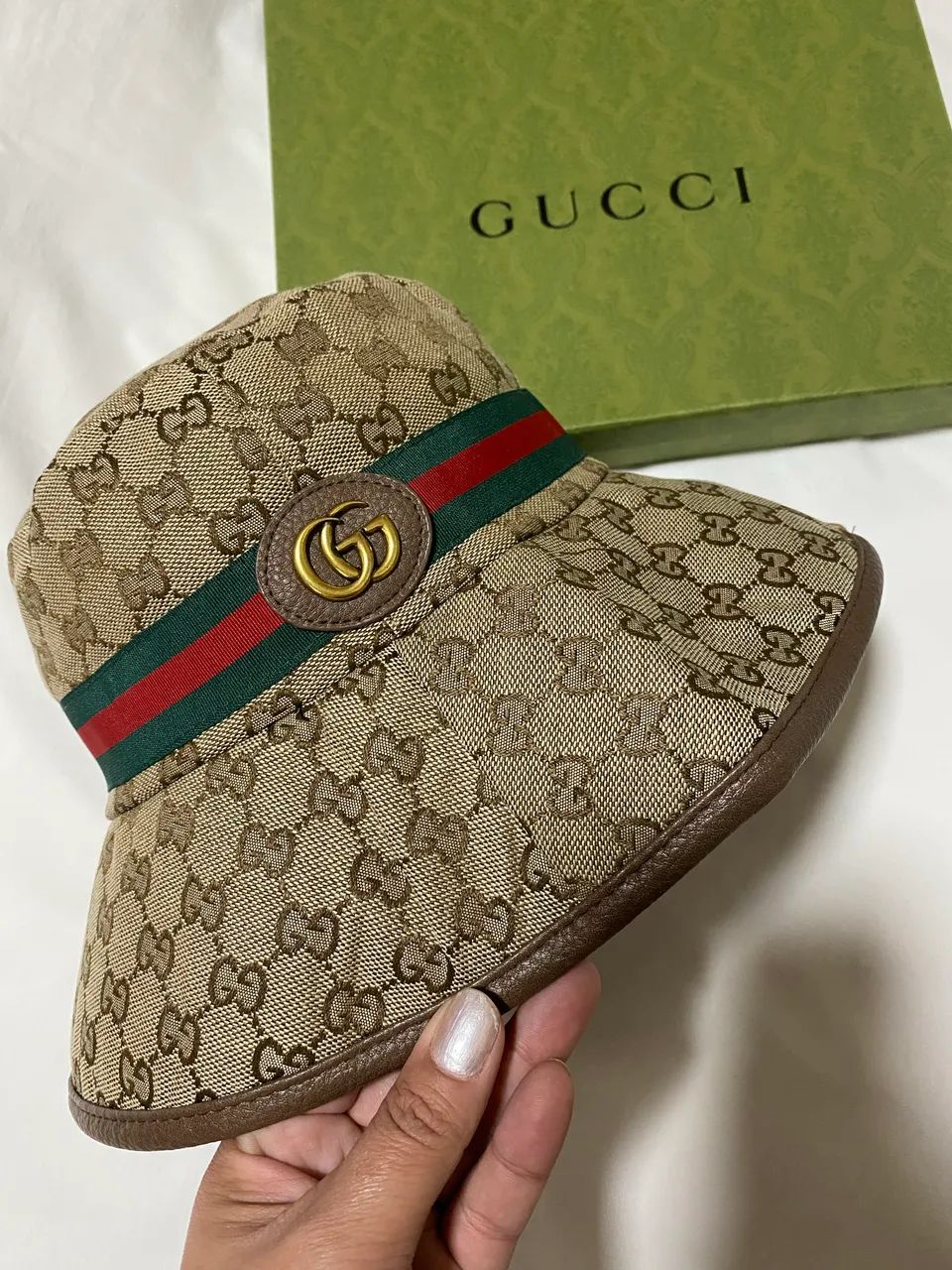 Chapéu bucket Gucci 