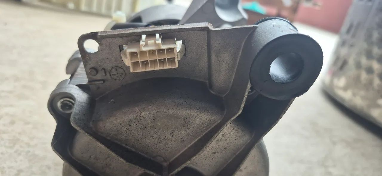 Peças lavadas e seca midea  - Foto 3