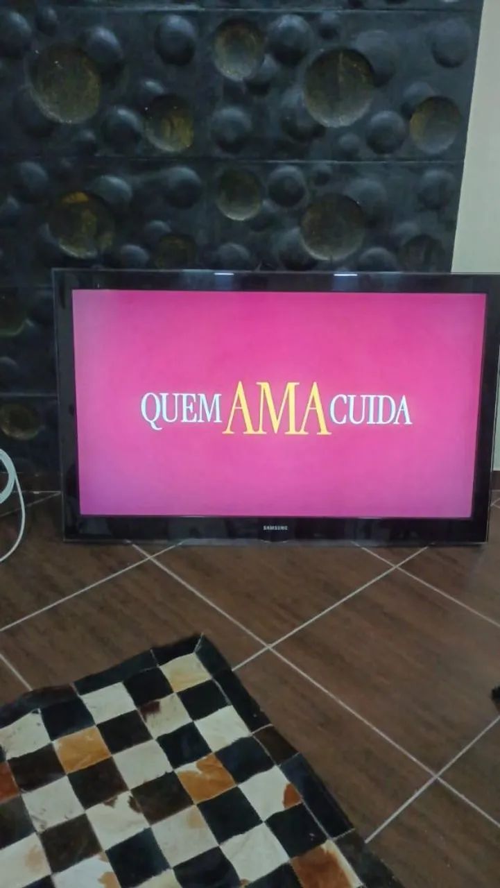 TV LED 52  POLEGADAS - Foto 2