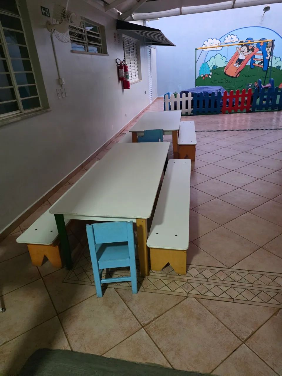 Mesas e Bancos - Foto 3