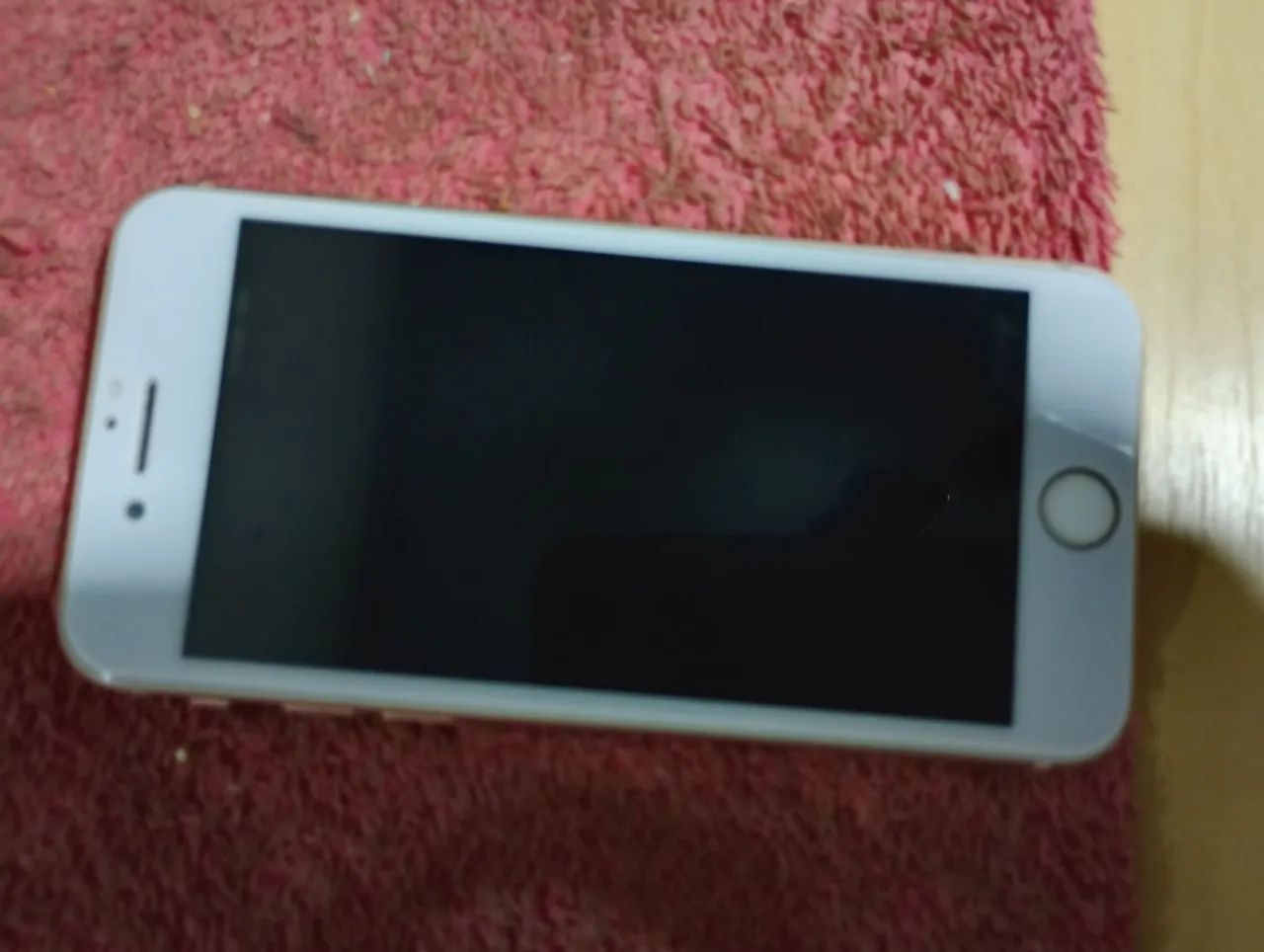 iPhone 8 - 32GB