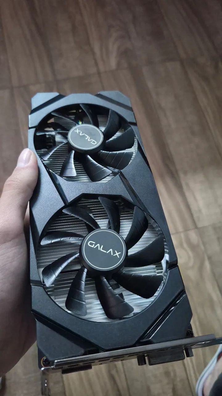 GeForce GTX 1660Ti - Foto 2