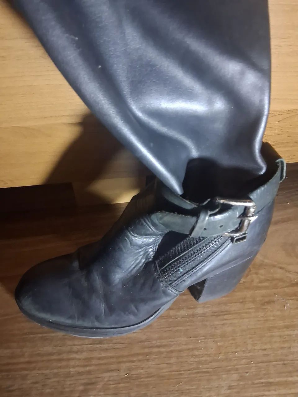 Bota Schutz cano alto  - Foto 2