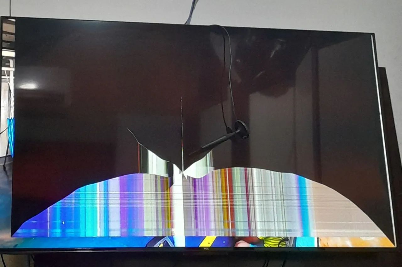 Vendo TV 55 polegadas tela quebrada 