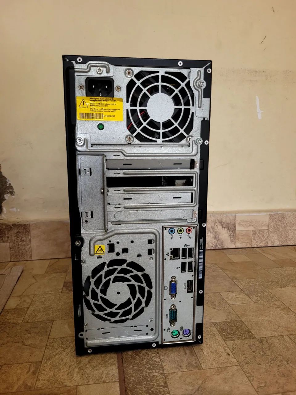 Vendo CPU HP p6-2100br e Nobreak SMS Revolution III. - Foto 4