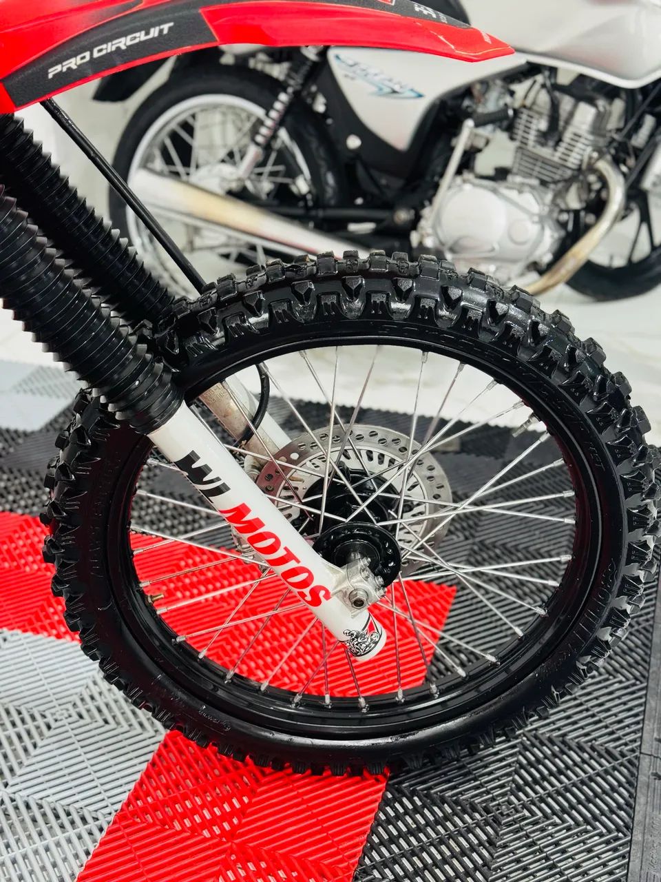HONDA CRF 230  - Foto 4