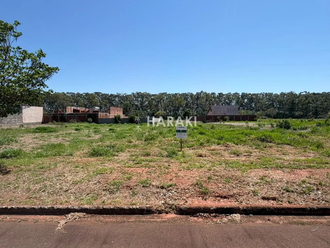 Terreno á venda em Iguaraçu/PR
