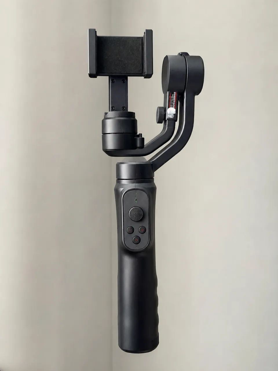 Gimbal Estabilizador 3 Eixos para Smartphone - iOS e Android - Foto 2