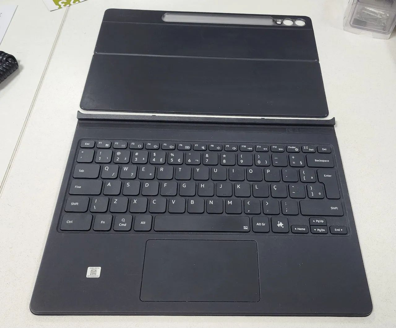 Capa Teclado Original Samsung Tab S10 Plus 12.4 pol (compatível com S9 Plus e S9FE Plus) - Foto 3