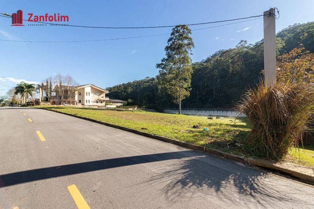 Terreno plano à venda no Tamboré !