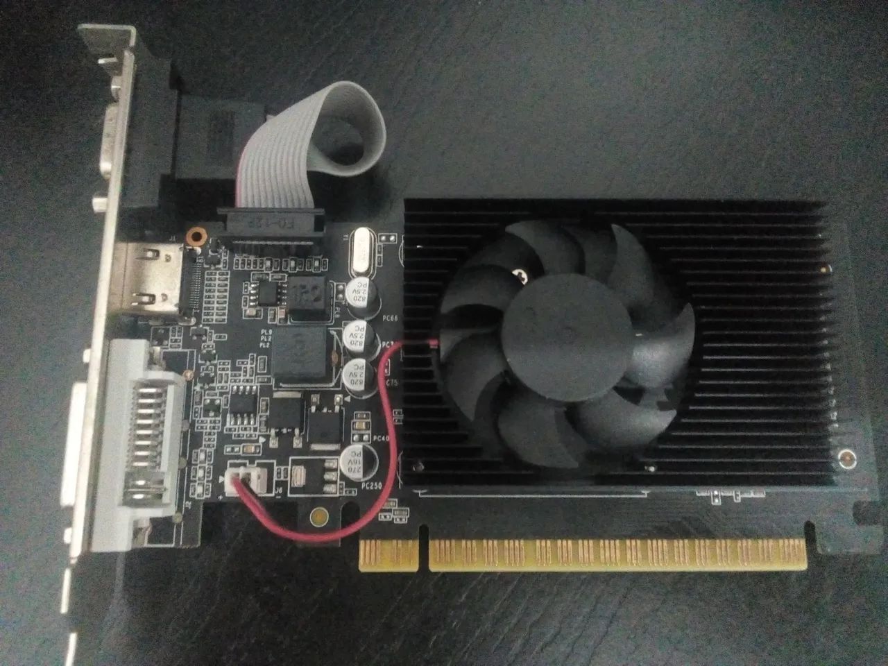 GT 610 2GB - Foto 5