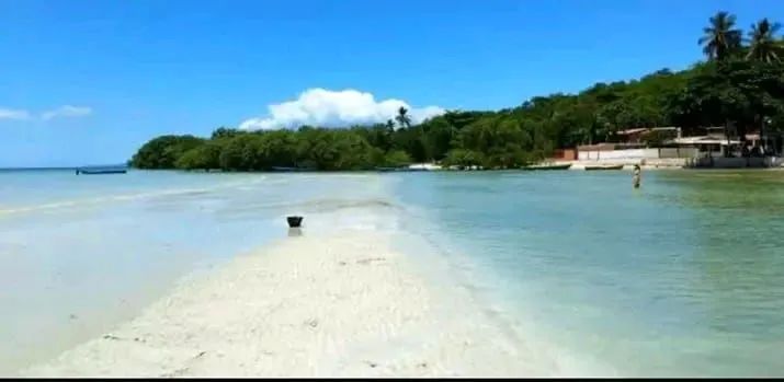Excelente terreno em ilha de maré praia das neves 