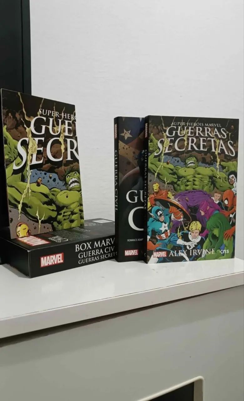 Box Livros Marvel + Poster - Foto 3