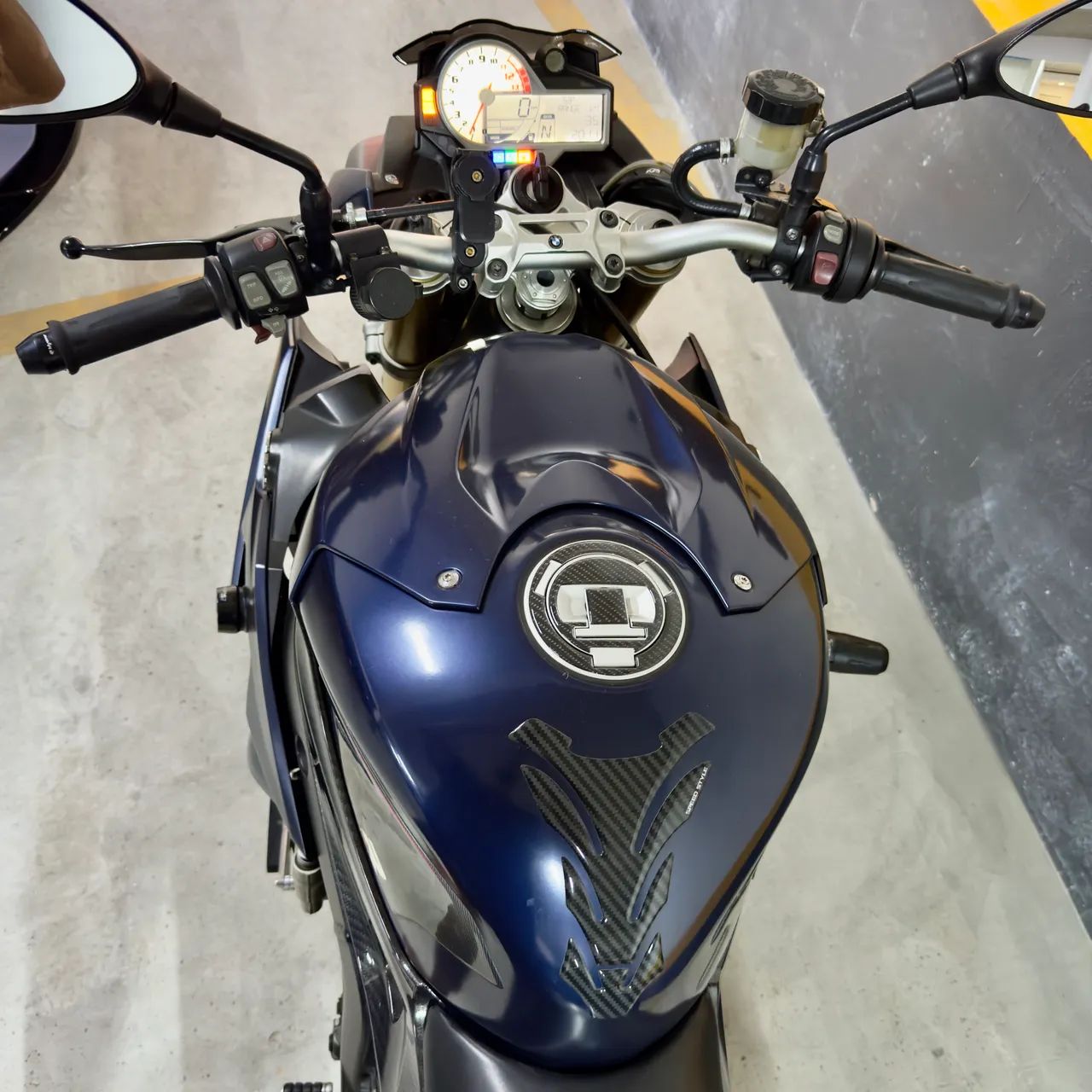 BMW S1000R - Foto 5