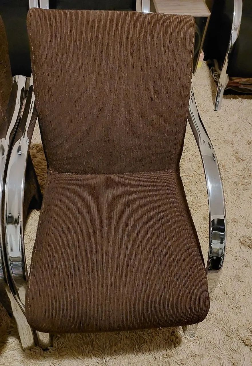 Poltronas com braço Inox nova avenda  preço 300 a unidade.  - Foto 5