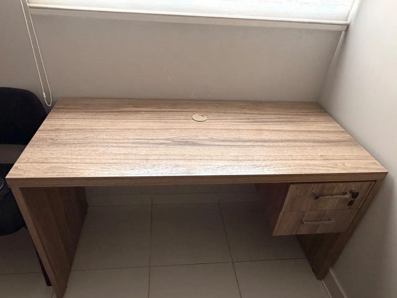 Mesa de escritório + aparador - Foto 4