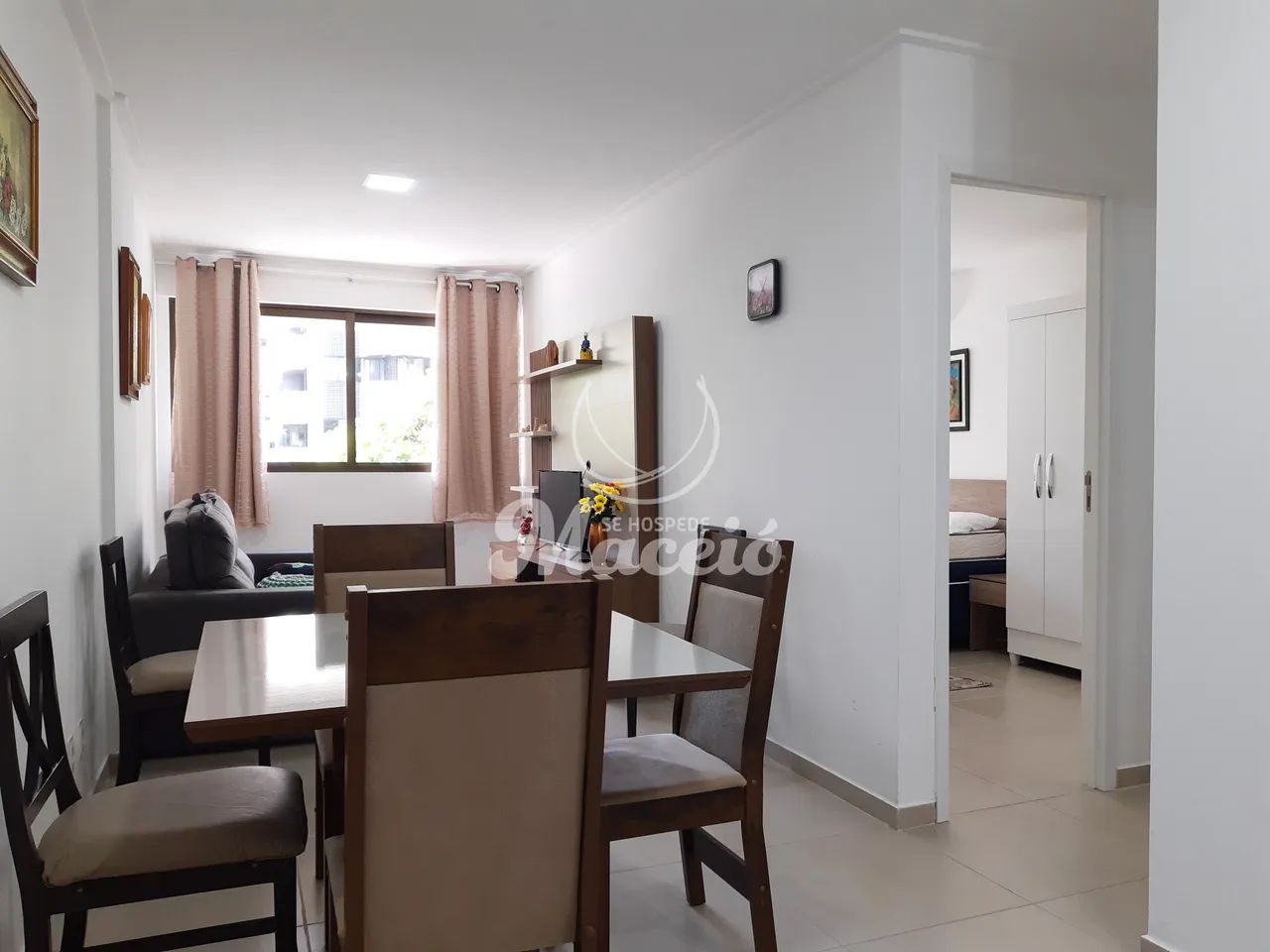Quarto e sala para alugar na Ponta Verde