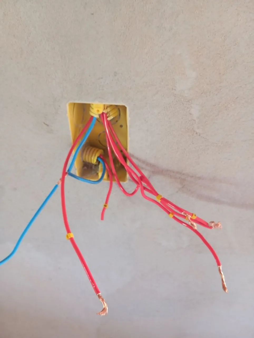 Vem fazer orçamento Flávio eletricista  - Foto 3