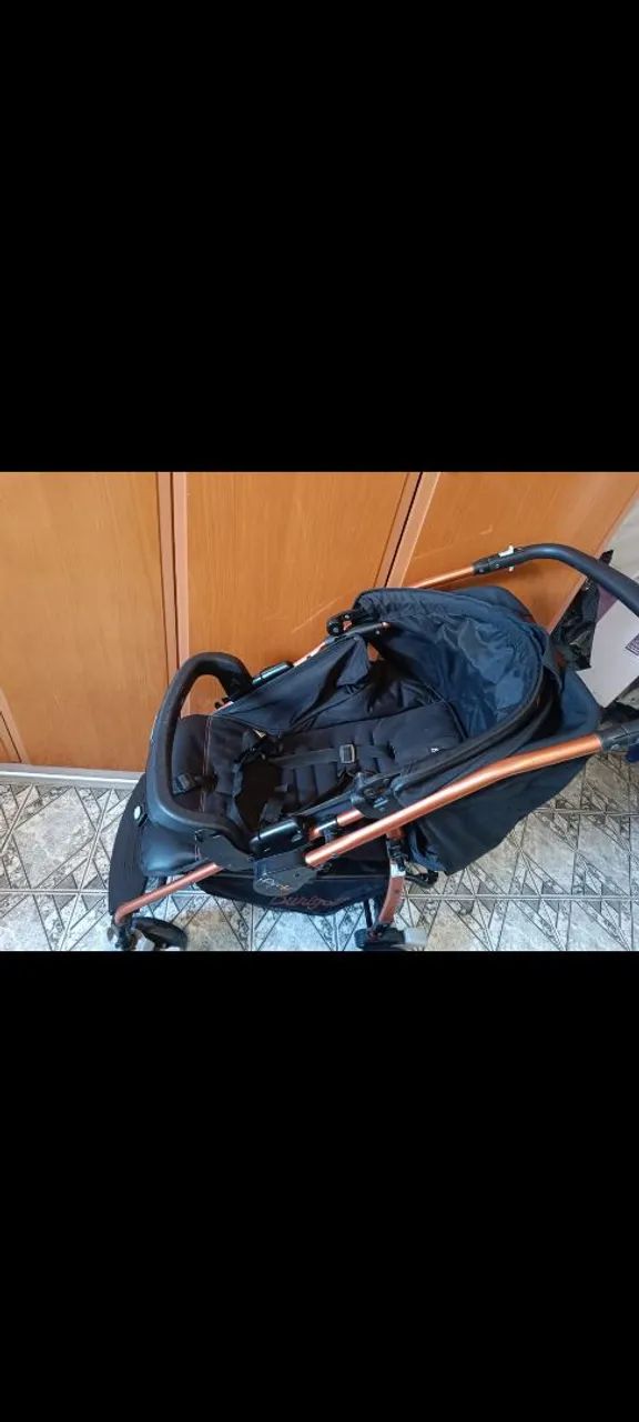 Carrinho de bebê ótimo e moderno  - Foto 2