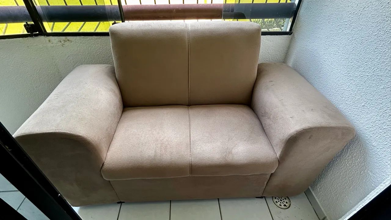 Sofá Bege 2 lugares