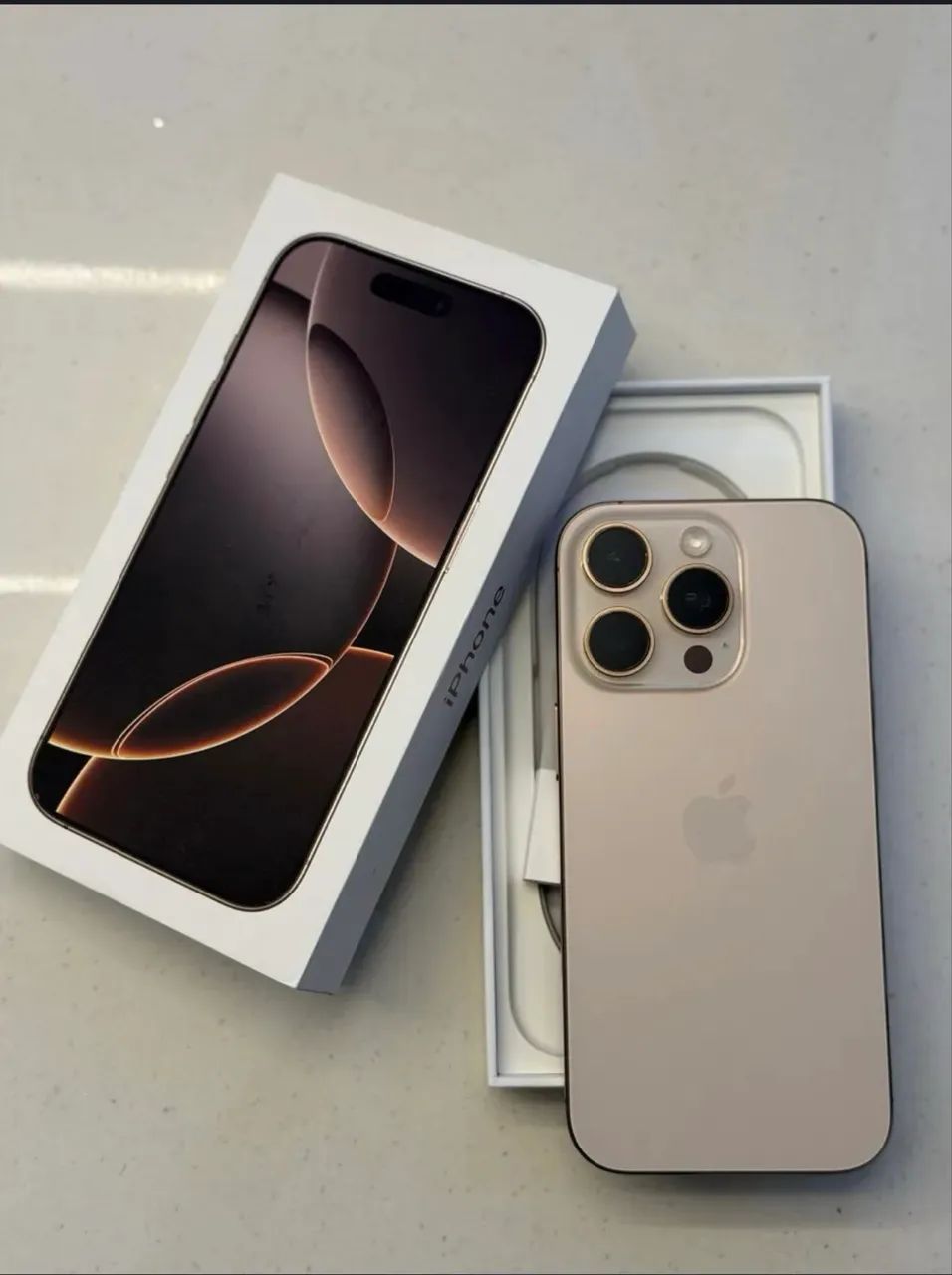iPhone 14 Pro Max 128GB Dourado - Caixa e Carregador - Ótimo Estado