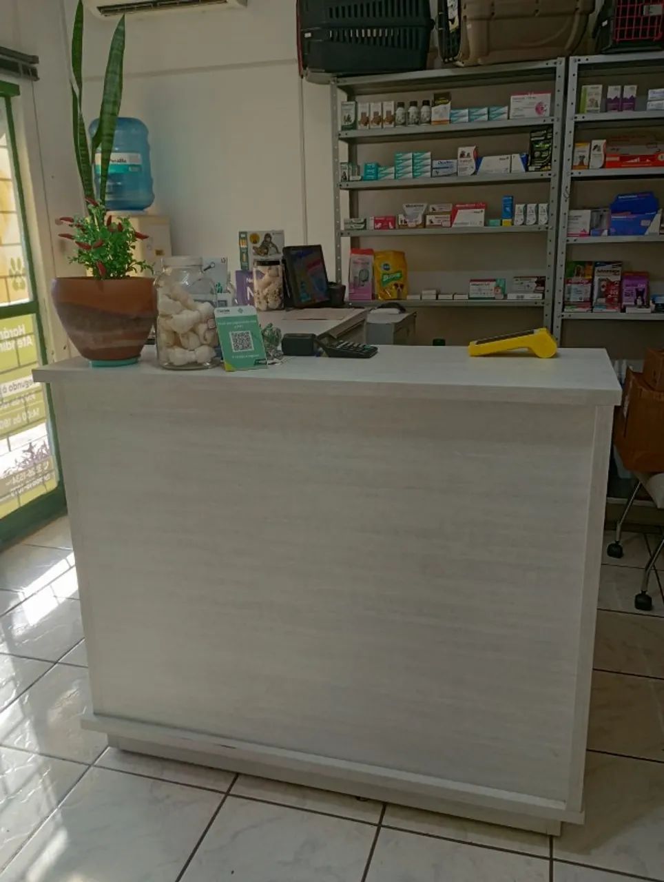 Balcão comercial