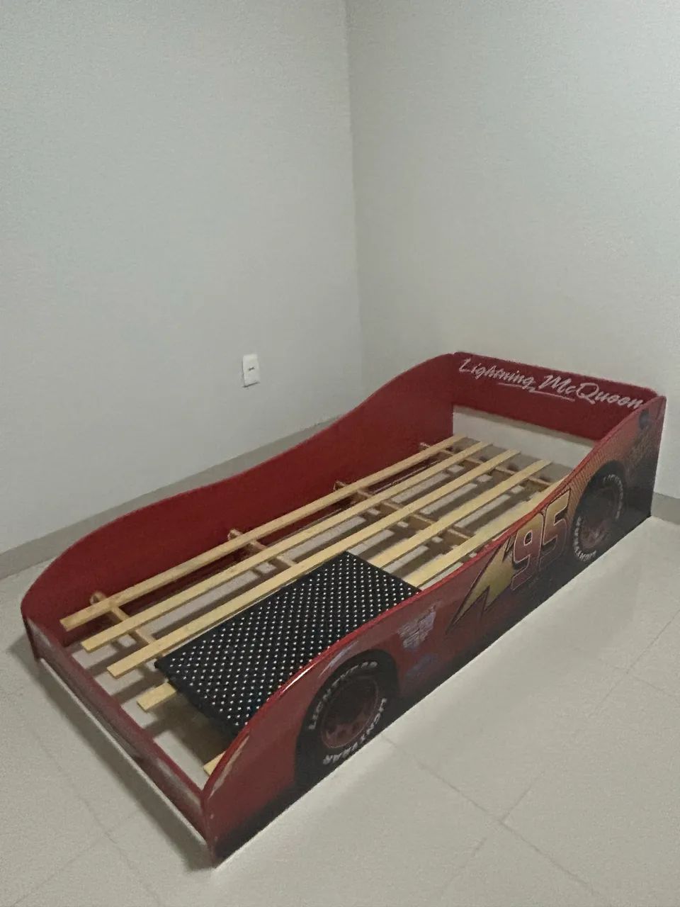 Cama solteiro - + Colchão- carros Relâmpago MCqueen - Foto 2