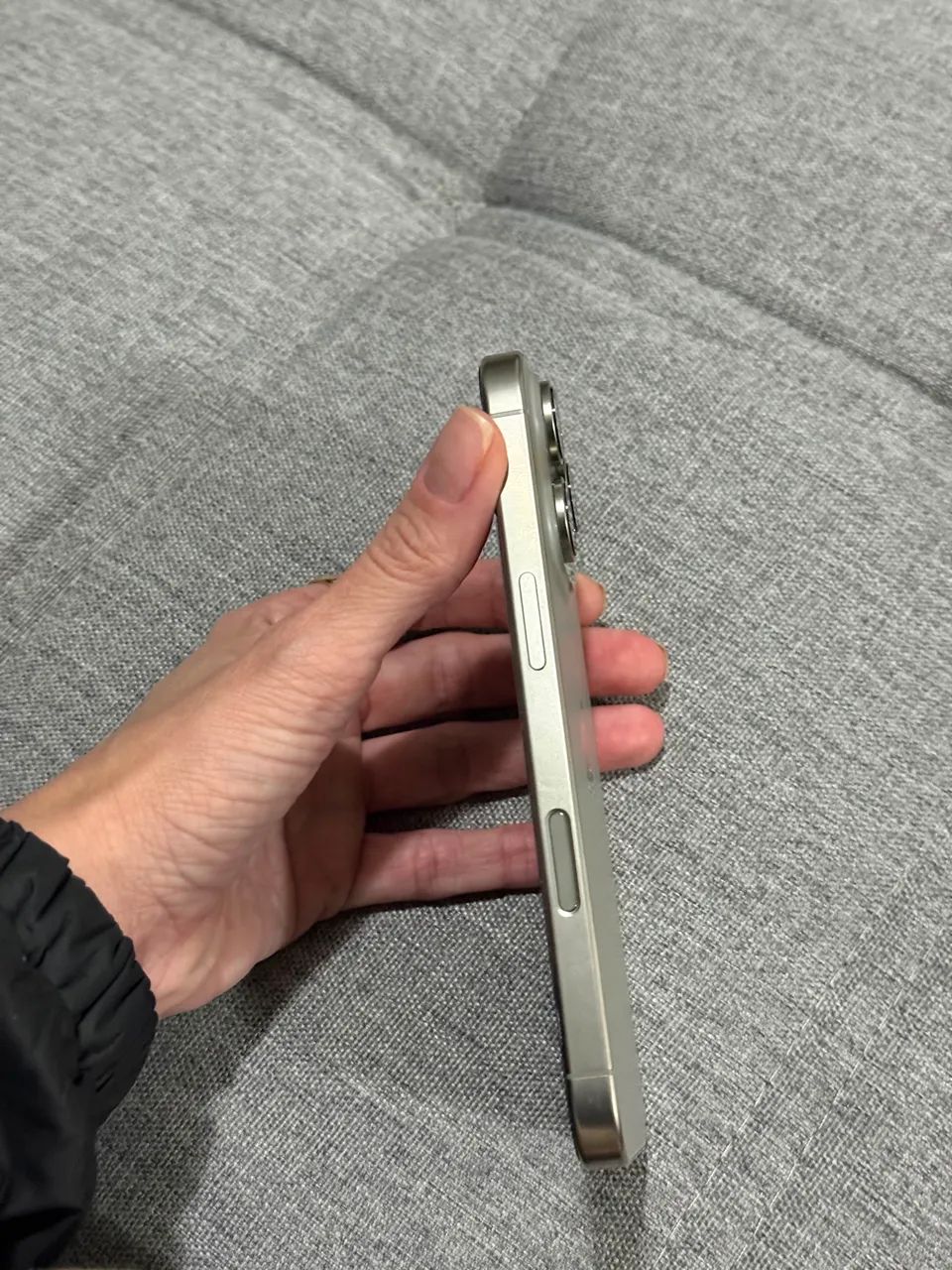 iPhone 16 Pro 128GB Titânio Natural - Foto 3