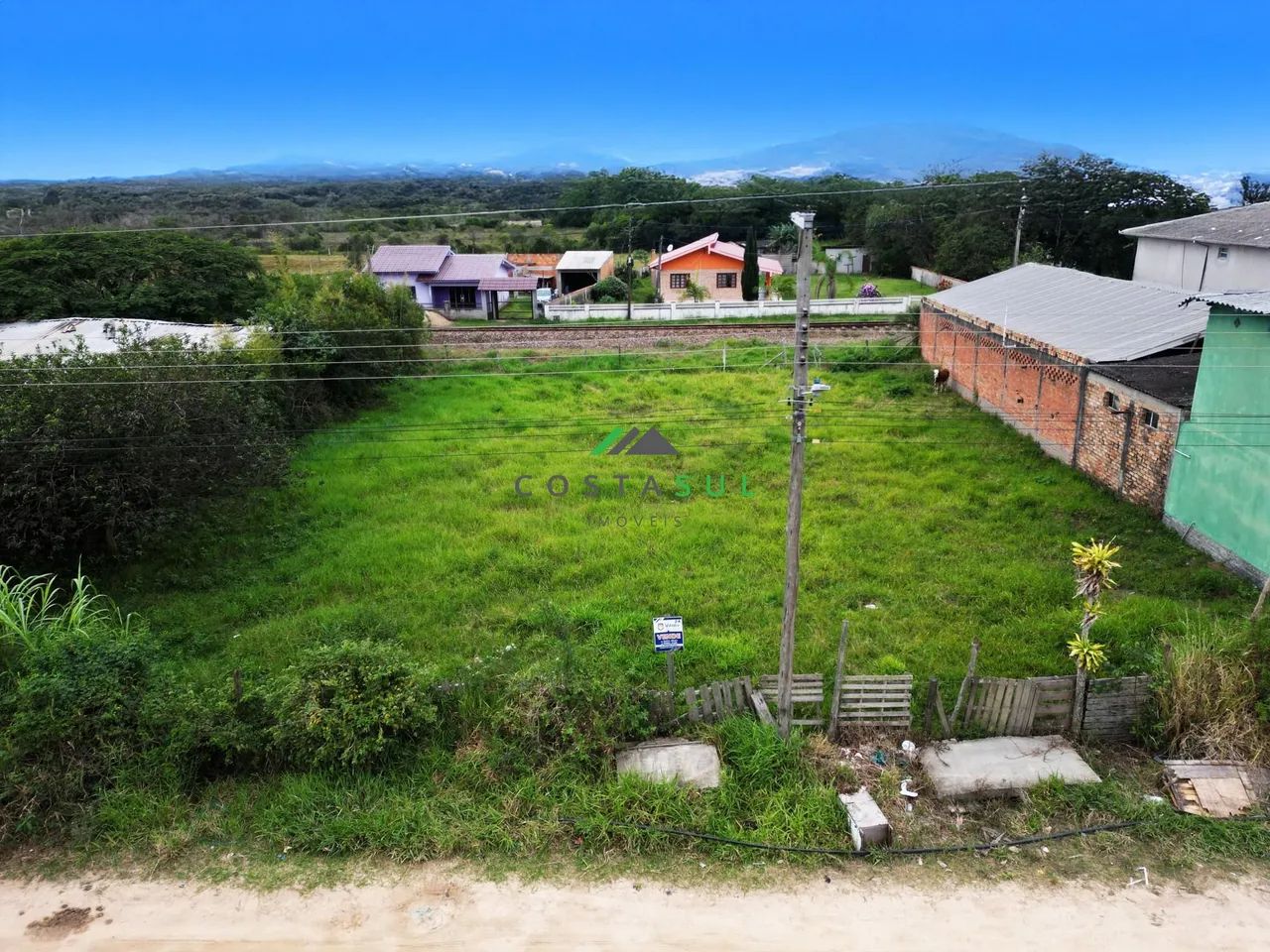 Terreno à venda, 781m², em Boa Vista, Imbituba.