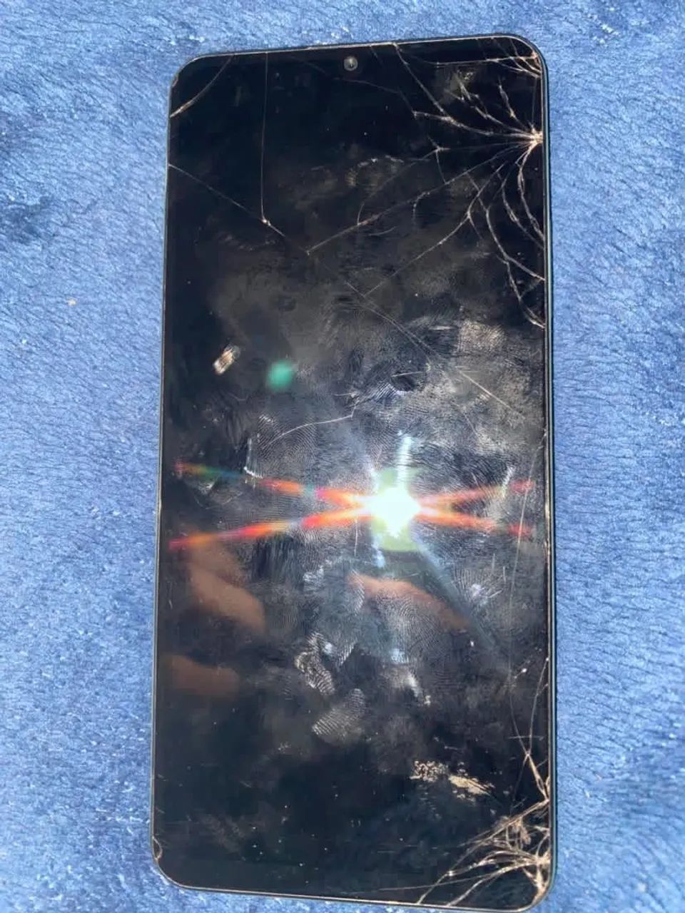 Celular realme note com a tela quebrada  - Foto 3