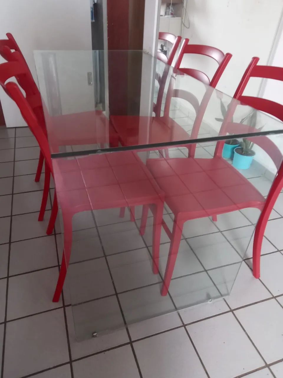 Mesa de vidro com as cadeiras Tramontina  - Foto 3