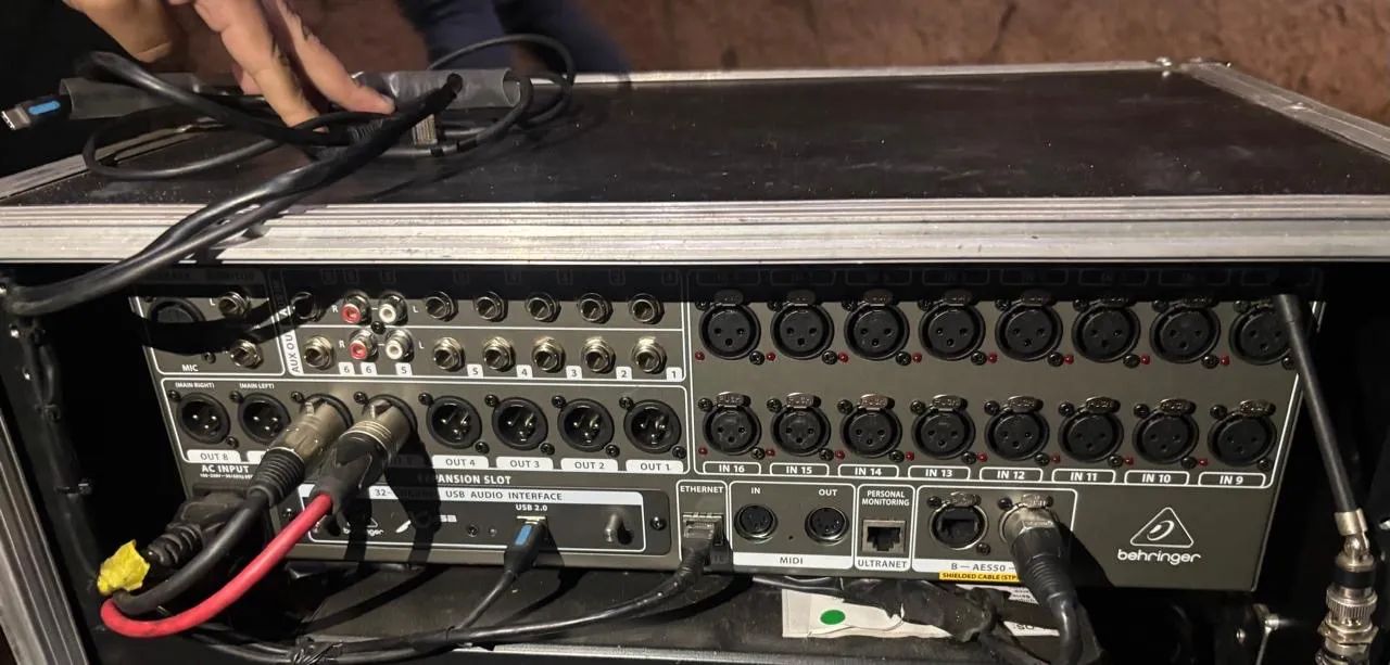 Mesa digital x32 rack  - Foto 5