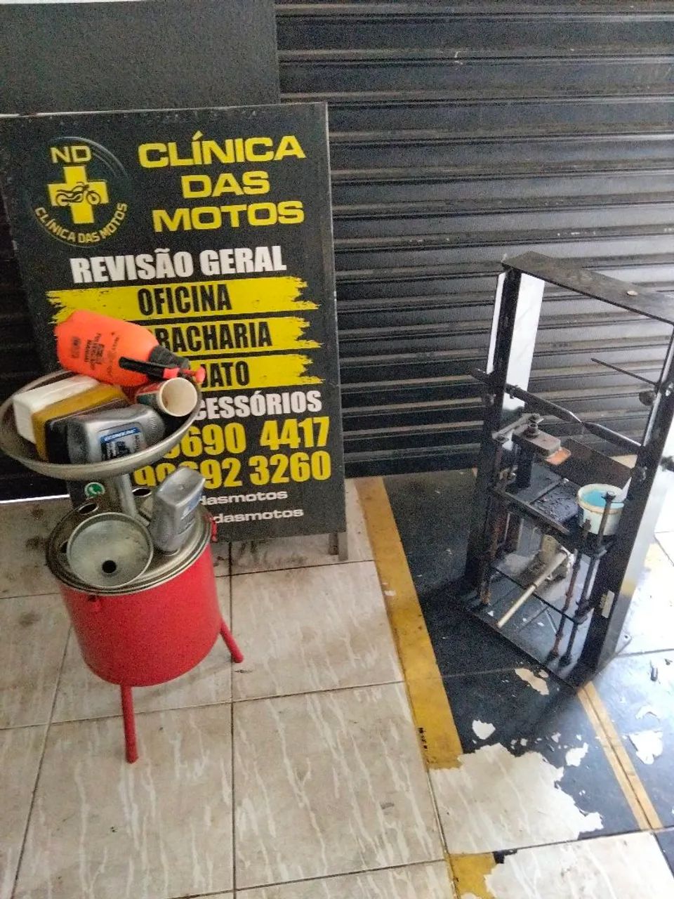 Vendo bancada grampeador pneumático, pingadeira  - Foto 2