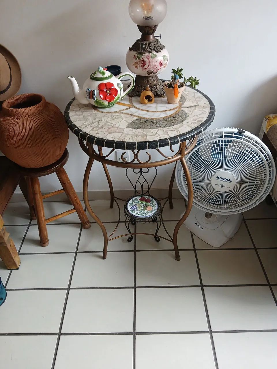 Mesa feita em mosaico  - Foto 3