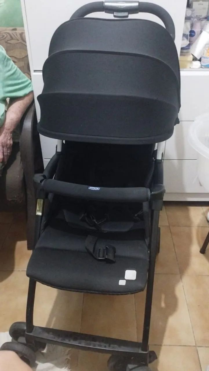 Carrinho de bebê Chicco  - Foto 4