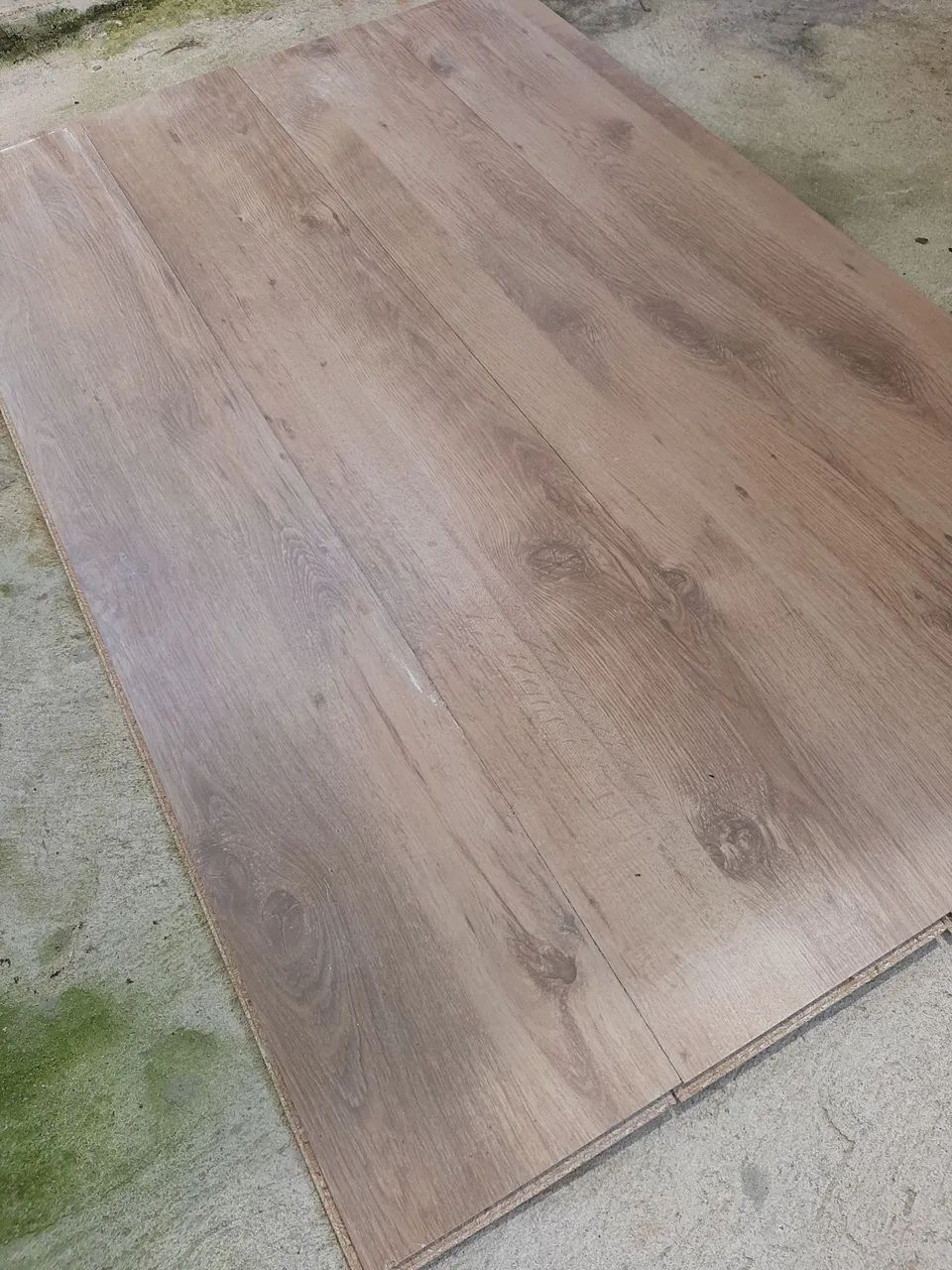 Piso laminado de encaixe  12 m2 - Foto 4