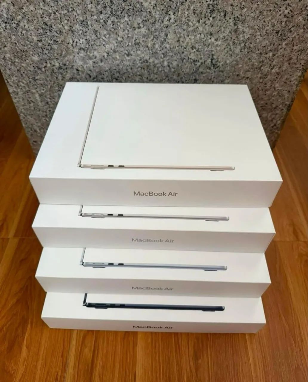 MAC BOOK AIR M5 16/512GB <br>R$8199,00 NOVO LACRADO